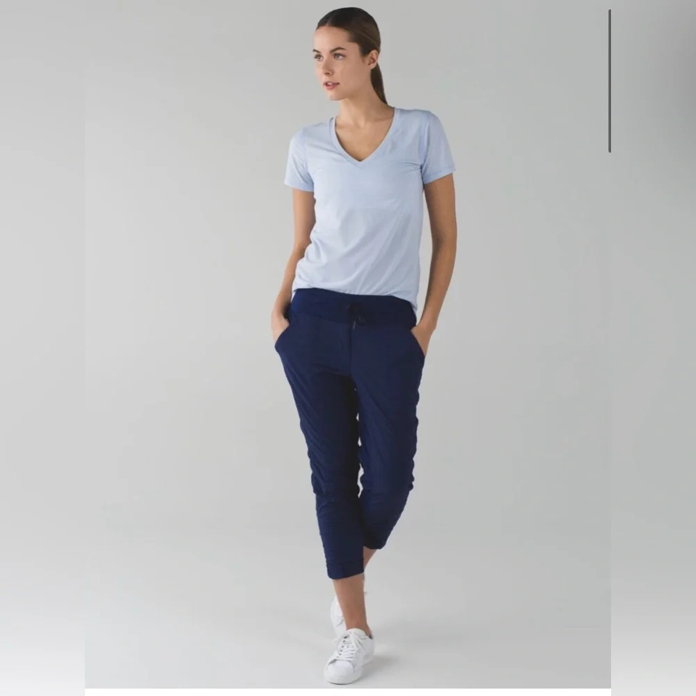 Lululemon Street To Studio Pant II Size: 6 Hero Blue